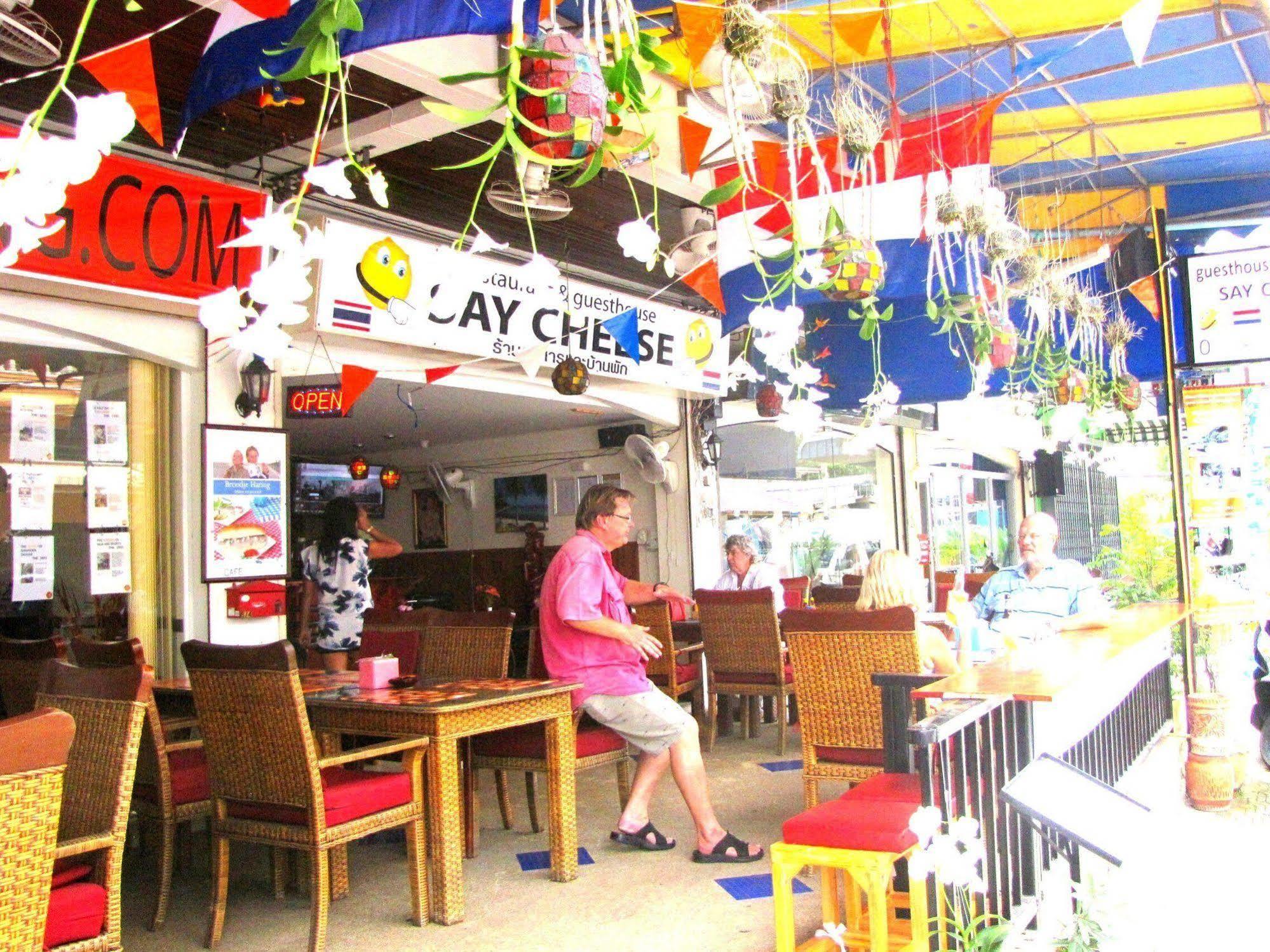 Restaurant & Guesthouse Say Cheese Hua Hin Exterior photo